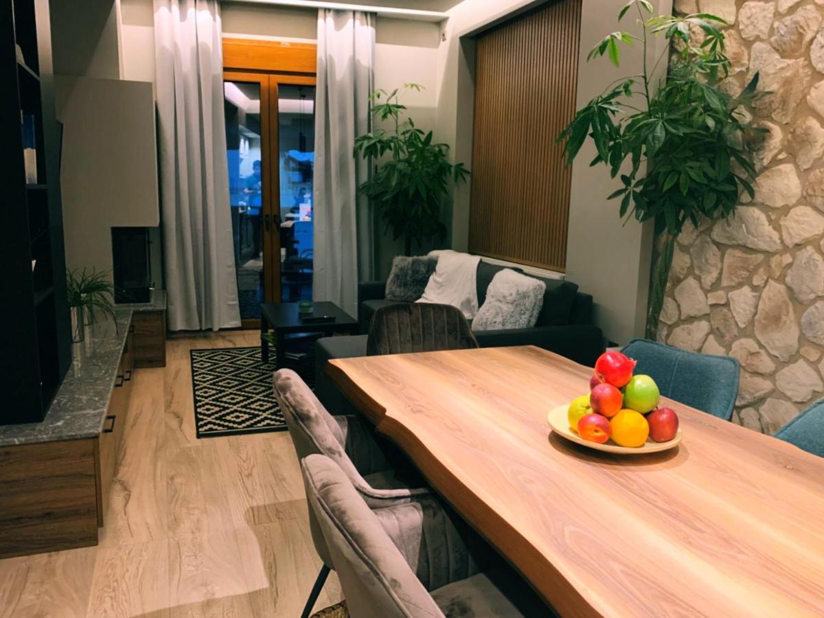 Luxury Townhouse Suite Larissa Zewnętrze zdjęcie