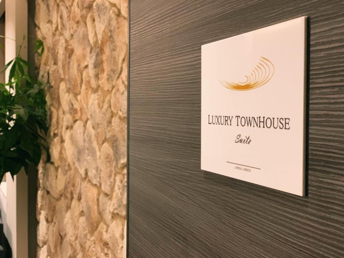 Luxury Townhouse Suite Larissa Zewnętrze zdjęcie